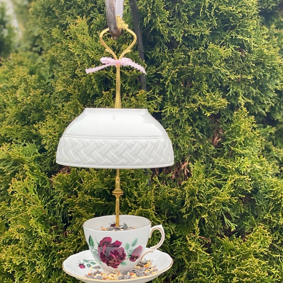 Tea Cup Birdfeeder, Garden Ornament, Mother’s Day Gift - Picture 10 of 12
